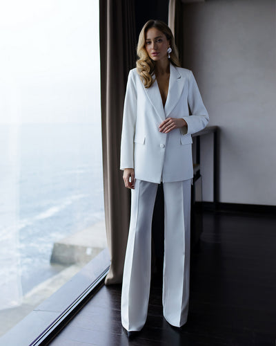 White EXTENDED BACK 2-PIECE SUIT (ARTICLE 409)