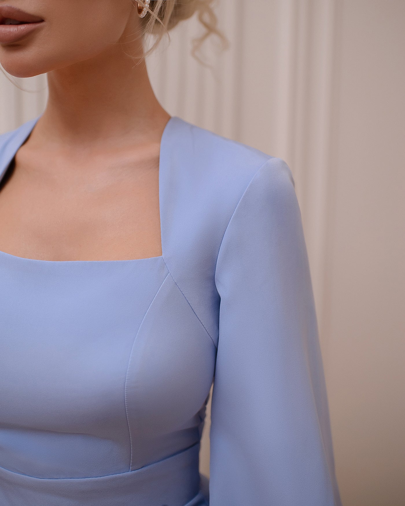 Sky-Blue Square Neck Puff-Sleeve Midi Dress (article 353)