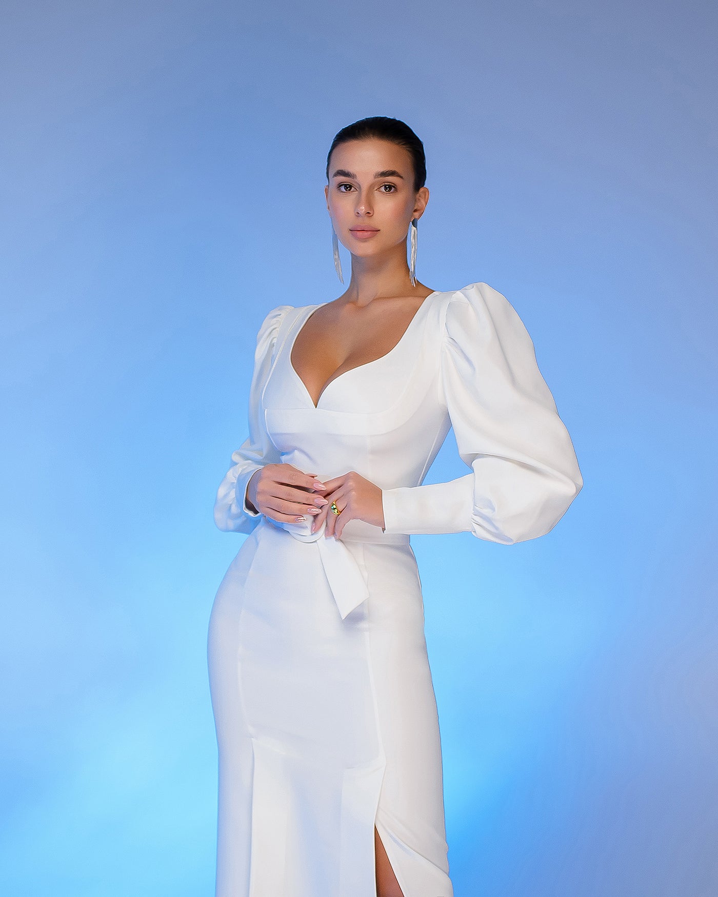 White Puff-Sleeve Belted Midi Dress (article 392)