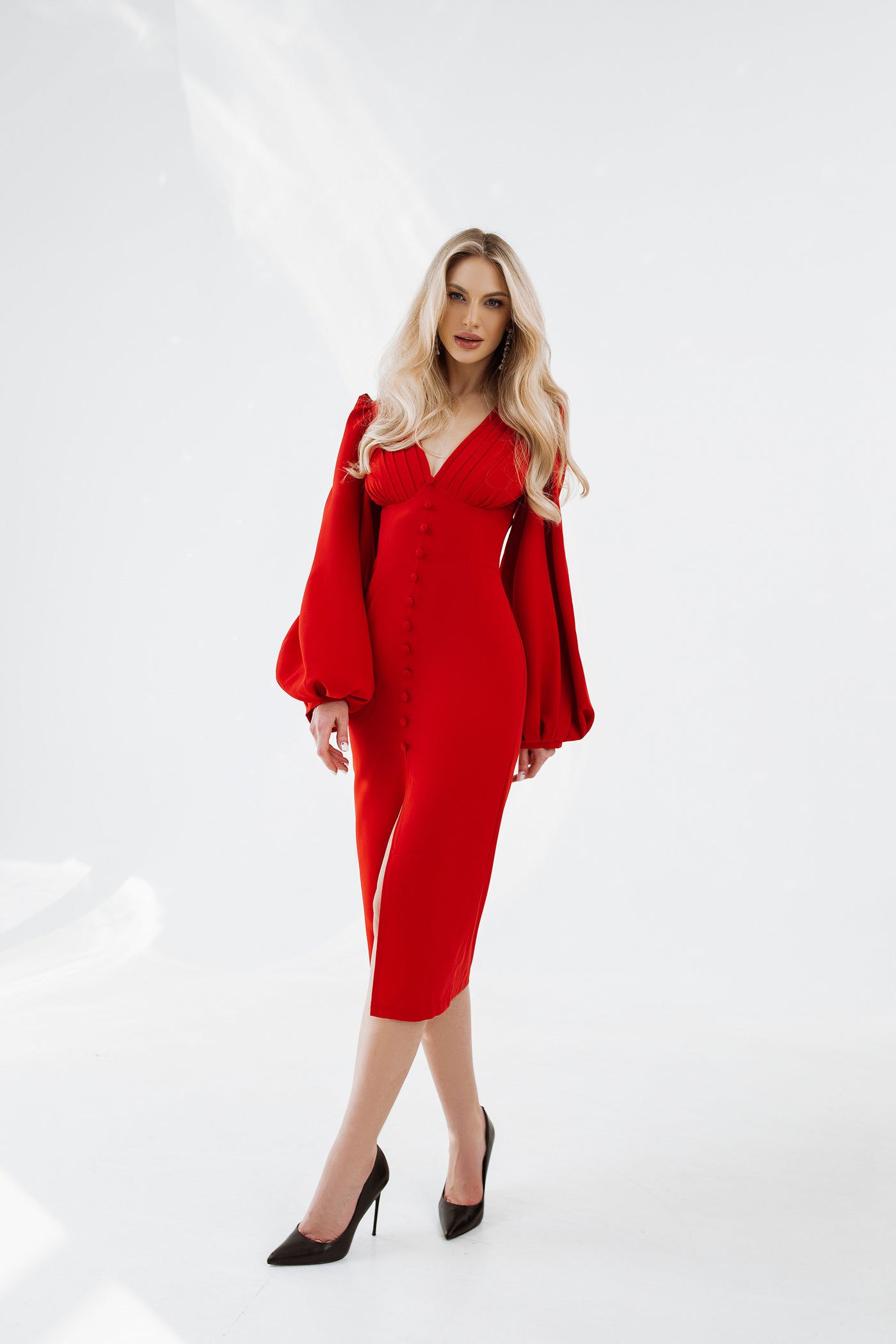 Red BACKLESS PUFF SLEEVE MIDI DRESS (ARTICLE C353)