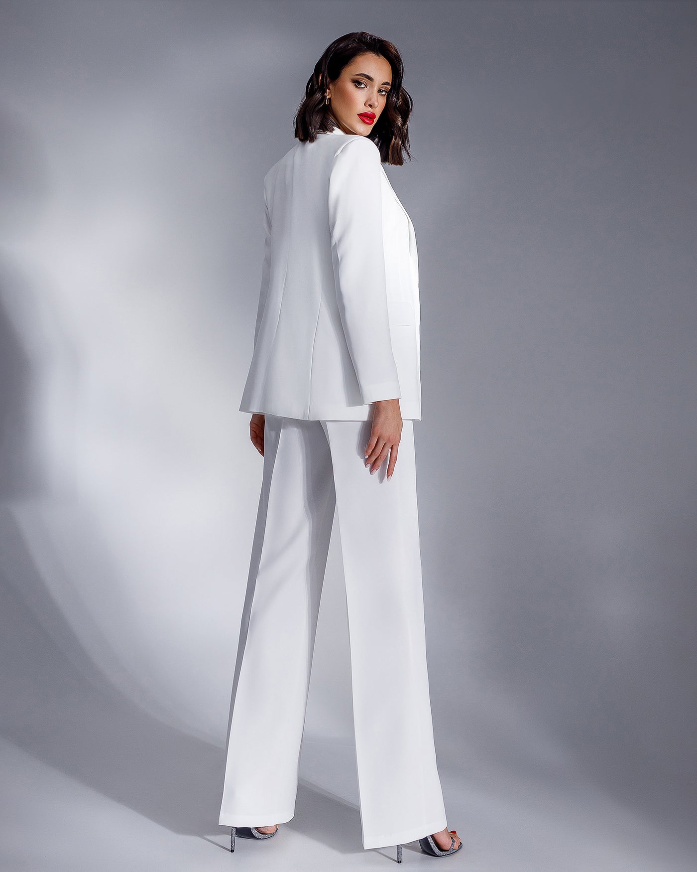 White Double Breasted Suit 3-Piece (article 300)