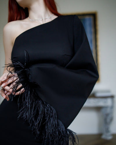 Black One-Shoulder Feather Sleeve Mini Dress (article 347)