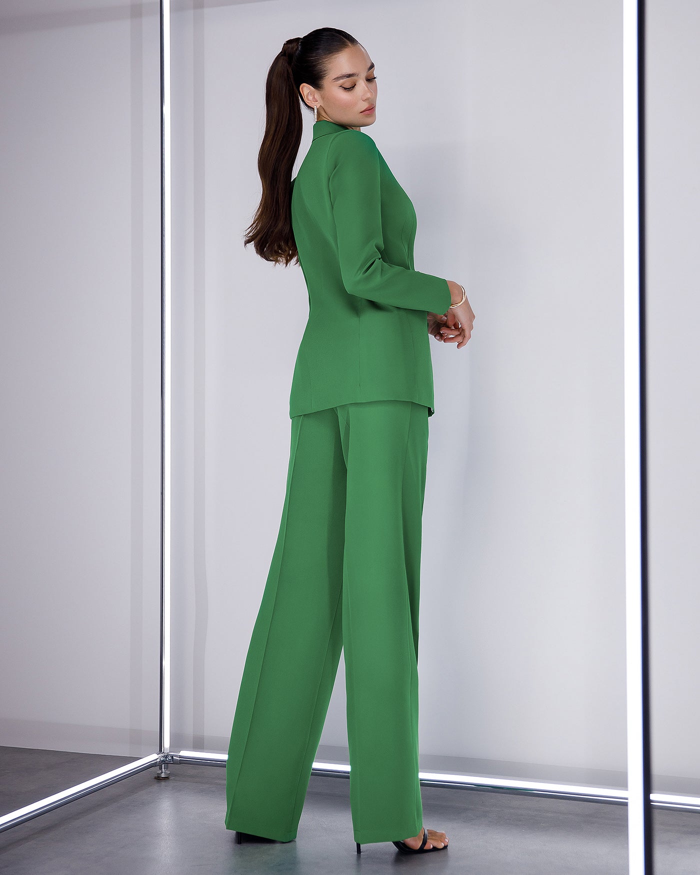 Green DOUBLE BREASTED SUIT 3-PIECE (ARTICLE 300)