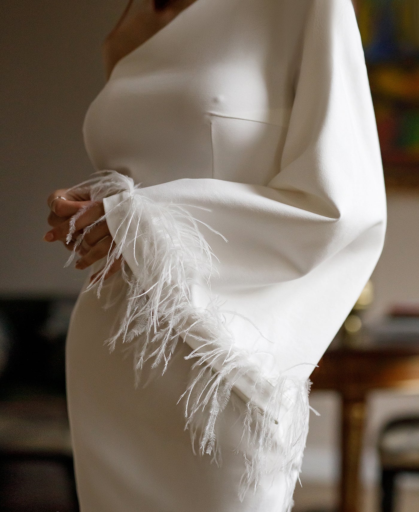 White ONE-SHOULDER FEATHER SLEEVE MINI DRESS (ARTICLE 347)