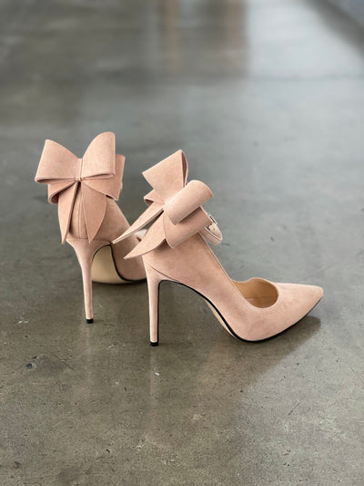 Dusty pink SUEDE PUMPS WITH REMOVABLE STRAP AND BOW