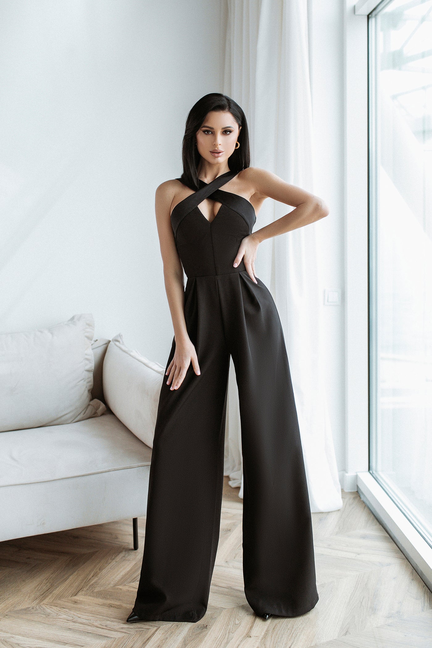 Black Cross-Neck Sleeveless Jumpsuit (article C355)