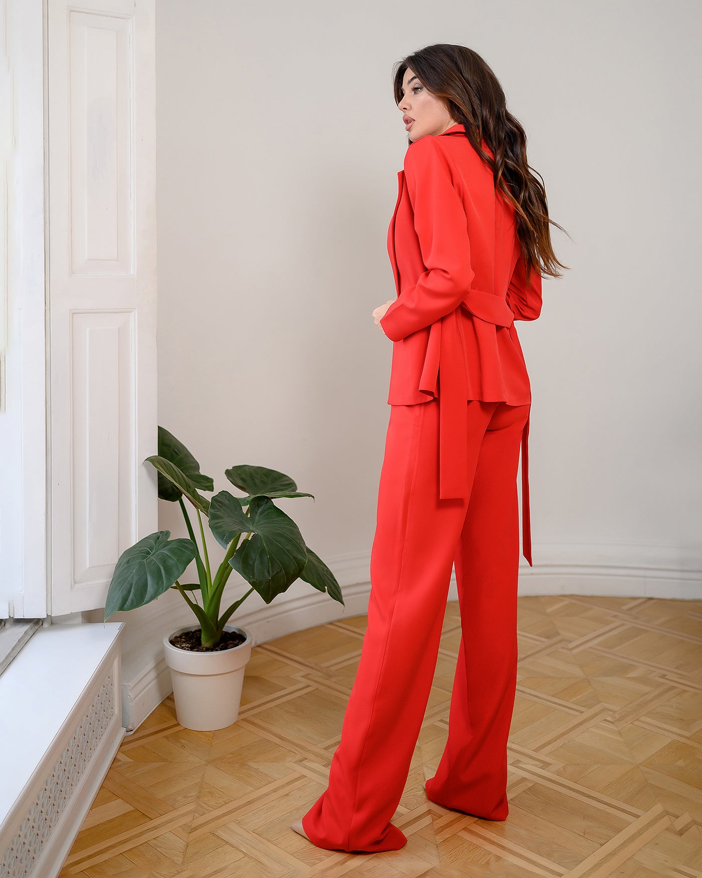 Red Belted Wide-Leg Suit 3-Piece (article 235)