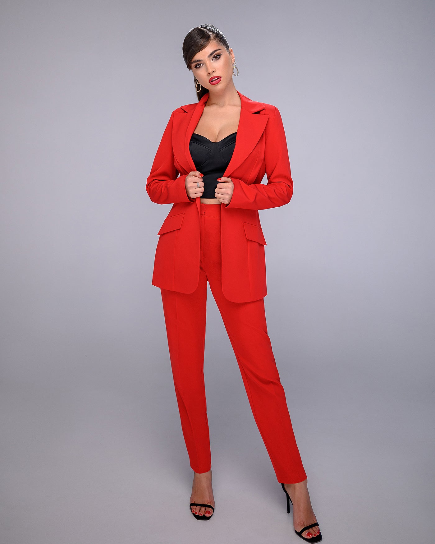 Red Single-Breasted Suit 2-Piece (article 400)