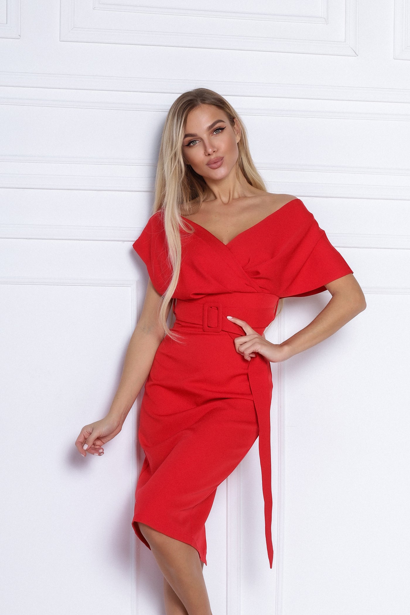 Red DOWN SLEEVES MIDI DRESS (ARTICLE C345)